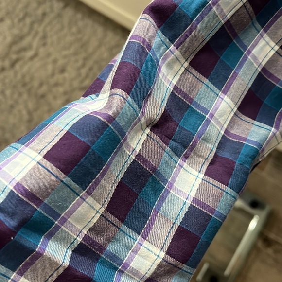 Hugo Boss Slim Fit Button Down - Picture 5 of 5